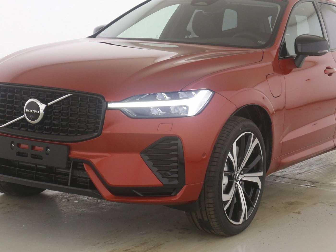 Volvo  T8 Ultimate Dark Recharge PlugIn Hybrid AWD