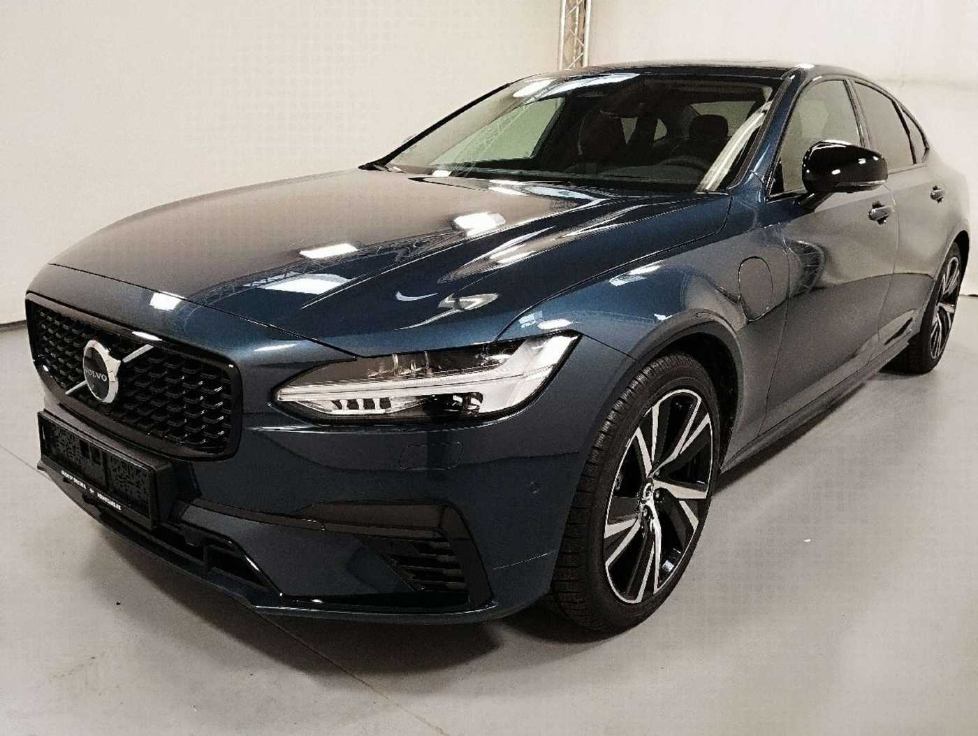 Volvo  T8 Ultimate Dark Plug-In Hybrid*LONG RANGE