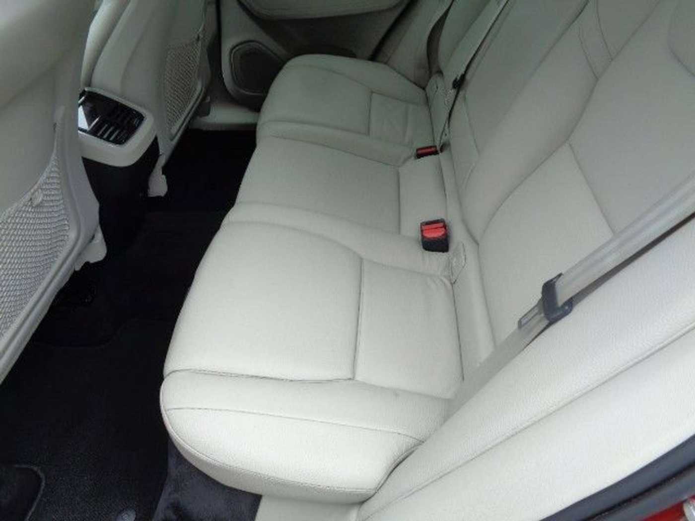 Volvo  B5 Ultimate Dark AWD*360°*AHK*KS*SD*MJ.2023