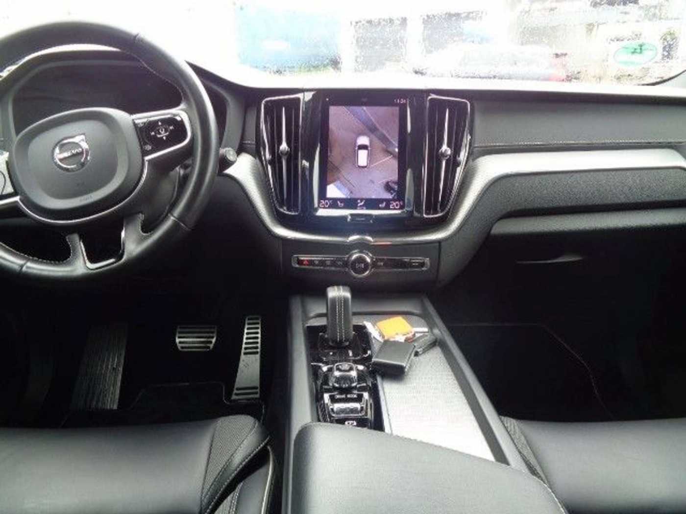 Volvo  R-Design Recharge Plug-In Hybrid AWD*HUD*