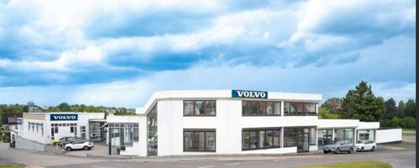 Volvo  Momentum Pro*ACC*BLIS*KAM*ALLWETTER*MATRIX