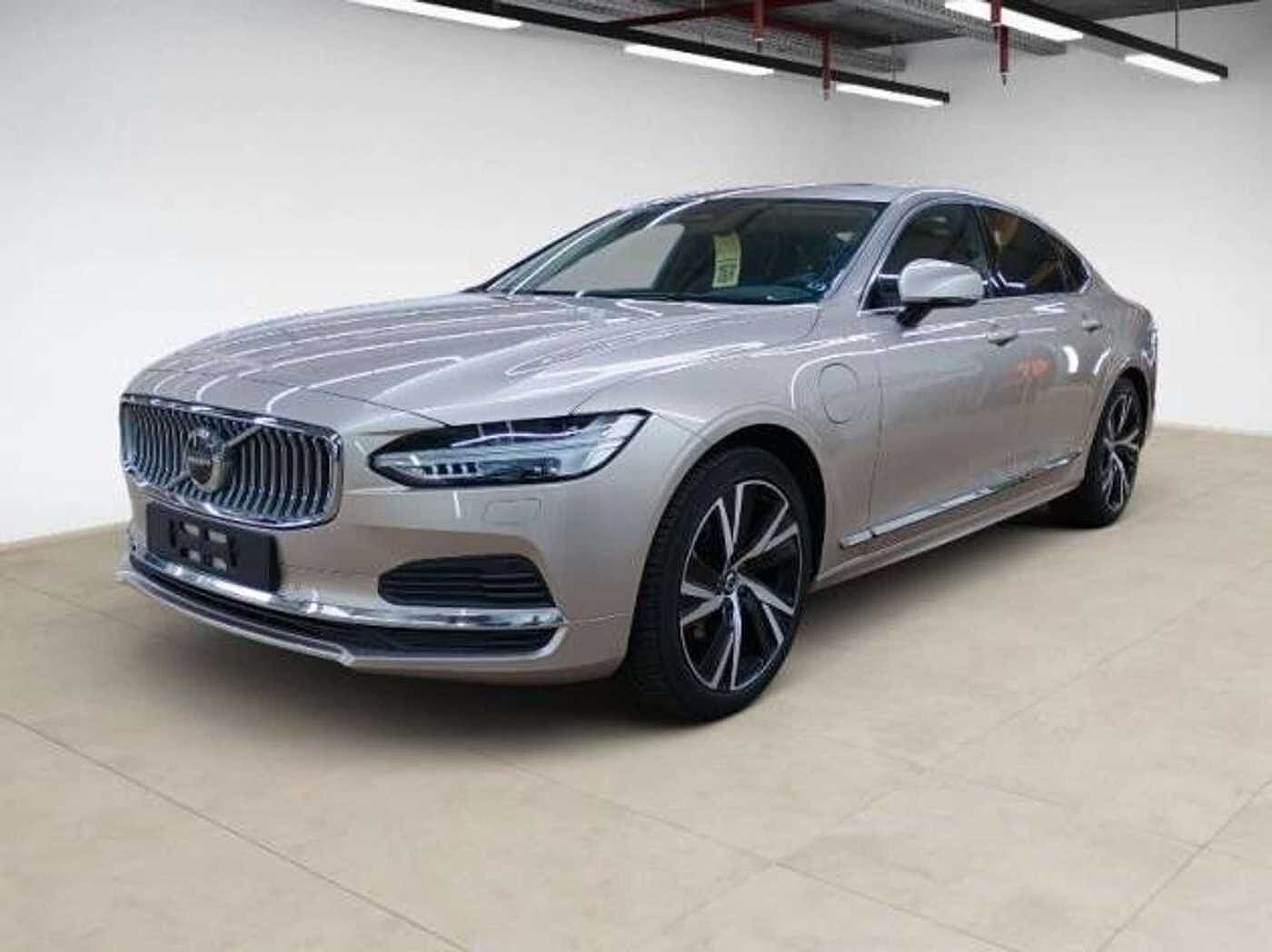 Volvo  T8 Plus Bright Recharge Plug-In Hybrid AWD