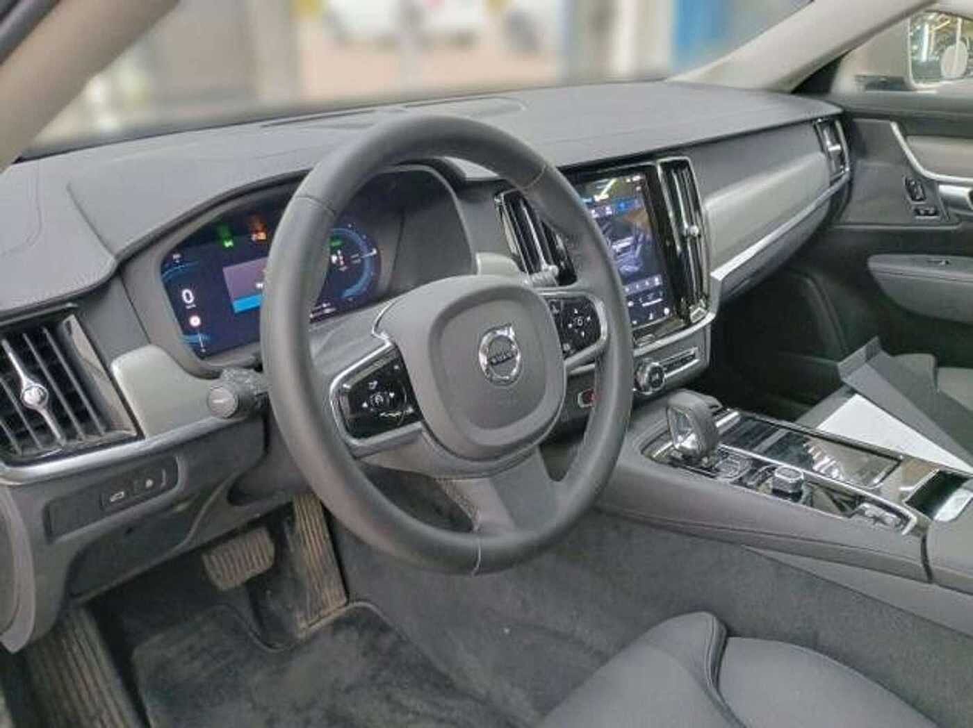 Volvo  T8 Plus Bright Recharge Plug-In Hybrid AWD