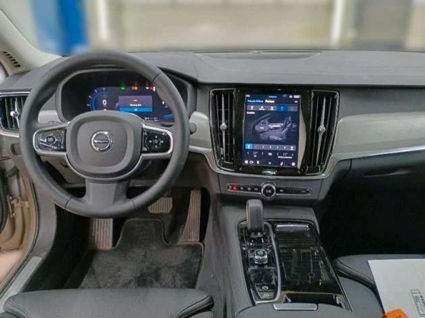 Volvo  T8 Plus Bright Recharge Plug-In Hybrid AWD