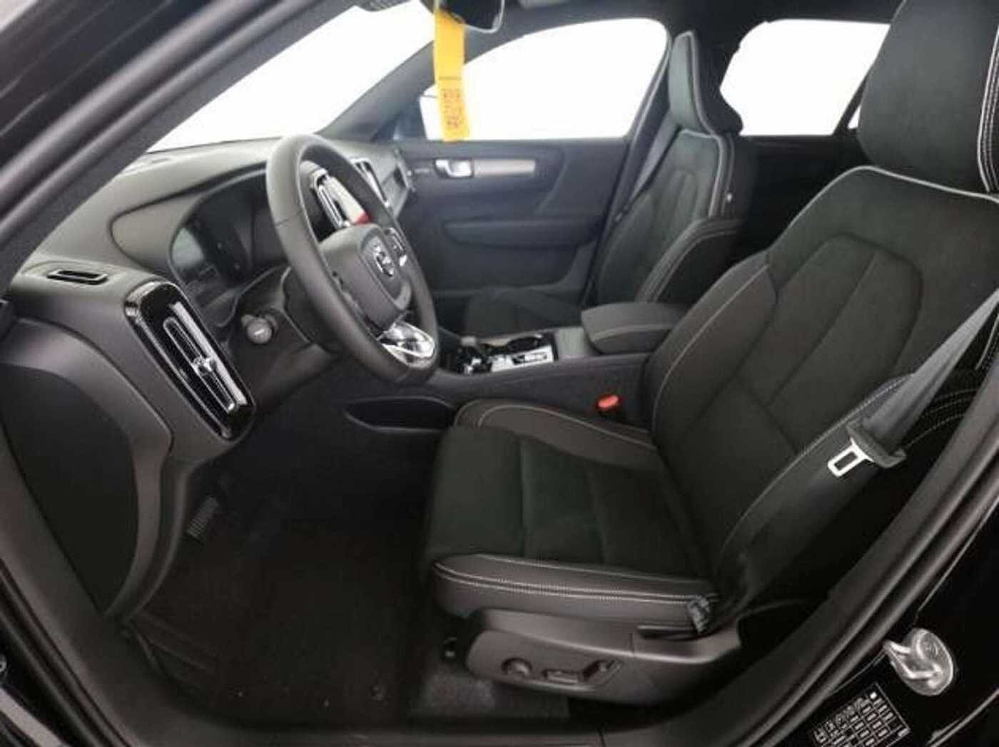 Volvo  Ultra Black Edition*360°*PIXEL*ACC*BLIS*AHK