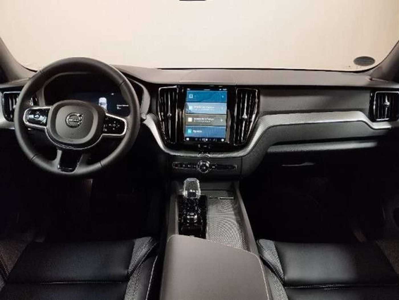 Volvo  Plus Black Edition Recharge Plug-In Hybrid
