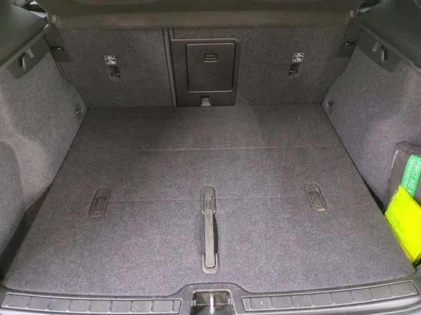 Volvo  XC40 Plus Recharge Pure Electric 2WD