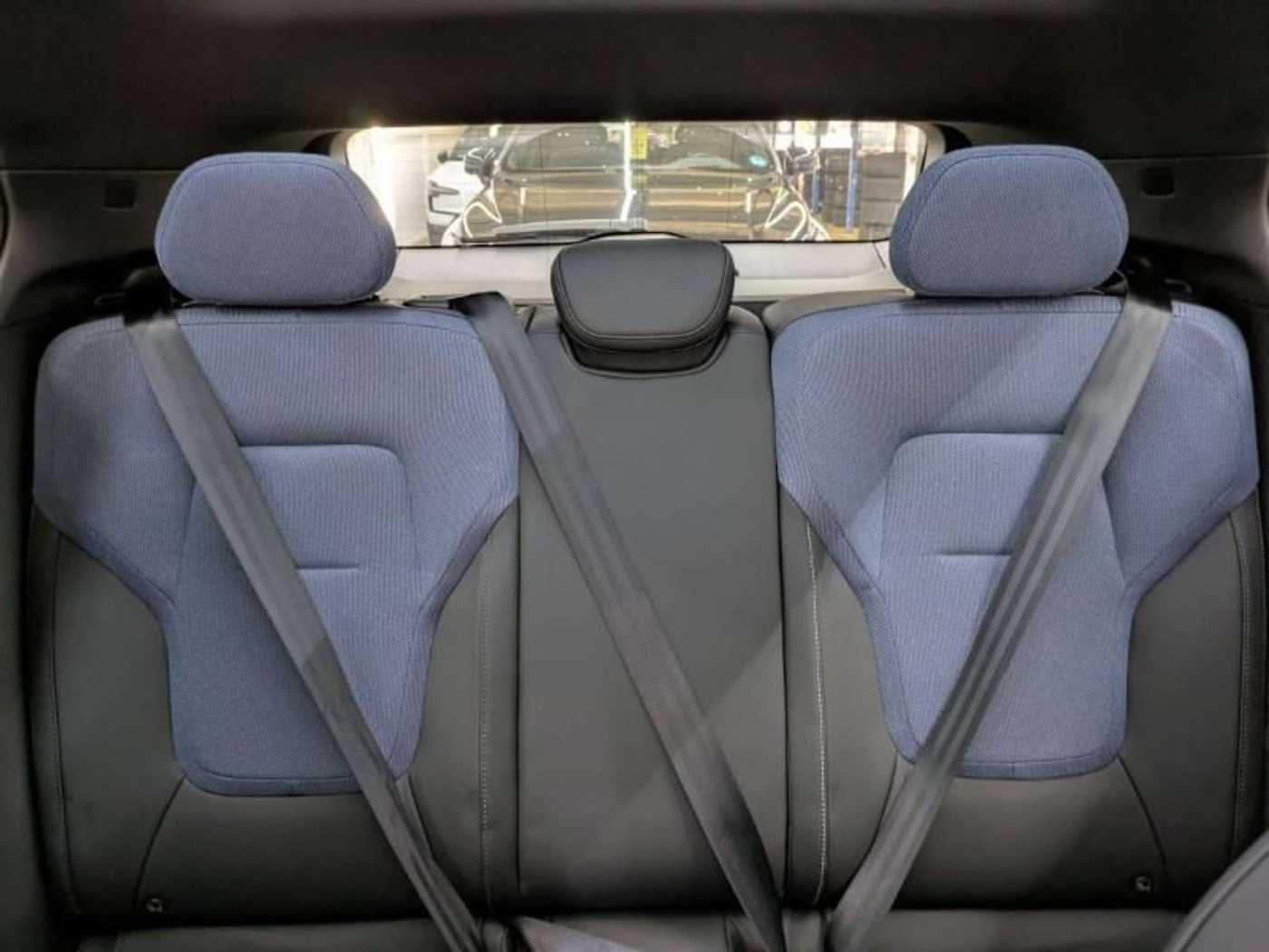 Volvo  Ultra Pure Electric EXTENDED RANGE*SELEKT28