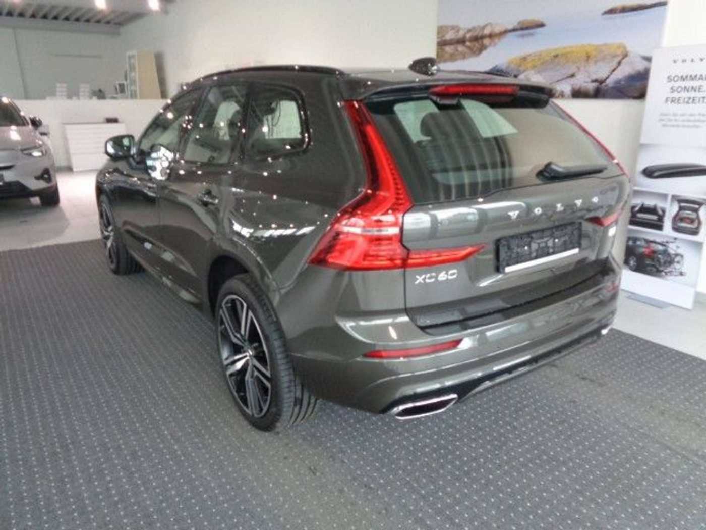 Volvo  R-Design Plug-In Hybrid*HUD**UPE 83.860.-