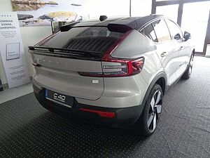 Volvo  1st Edition AWD*360*ACC*BLIS*ZINS eff. 0,99%