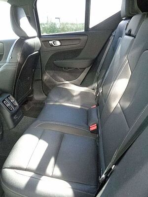 Volvo  T5 R-Design Expression Plug-In Hybrid