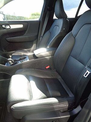 Volvo  T5 R-Design Expression Plug-In Hybrid