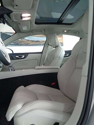 Volvo  Plus Dark*LEDER BEIGE*MITARBEITERFAHRZEUG !