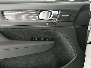 Volvo  Pro Recharge Pure Electric*ZINS 0,99% eff.