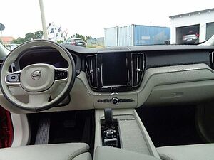 Volvo  B5 Ultimate Dark AWD*360°*AHK*KS*SD*MJ.2023