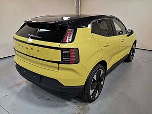 Volvo  Ultra AWD Performance Pure Electric