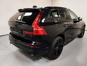 Volvo  Plus Black Edition Recharge Plug-In Hybrid