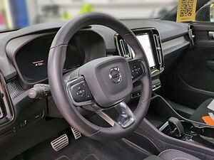 Volvo  XC40 Plus Recharge Pure Electric 2WD