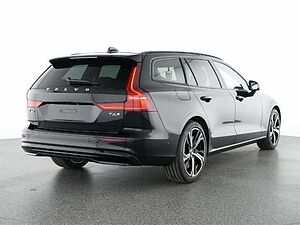 Volvo  T6 Plus Dark Recharge Plug-In Hybrid AWD