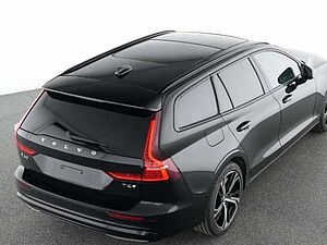 Volvo  T6 Plus Dark Recharge Plug-In Hybrid AWD