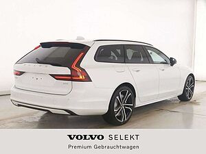 Volvo  B4 Plus Dark*PANO*AHK*STH**UPE 78.430.- EURO
