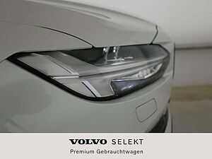 Volvo  B4 Plus Dark*PANO*AHK*STH**UPE 78.430.- EURO