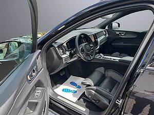 Volvo  Plus Black Edition T6 AWD Plug-In Hybrid