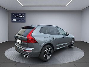 Volvo  R Design 2WD