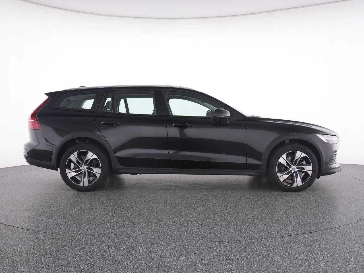 Volvo  CC