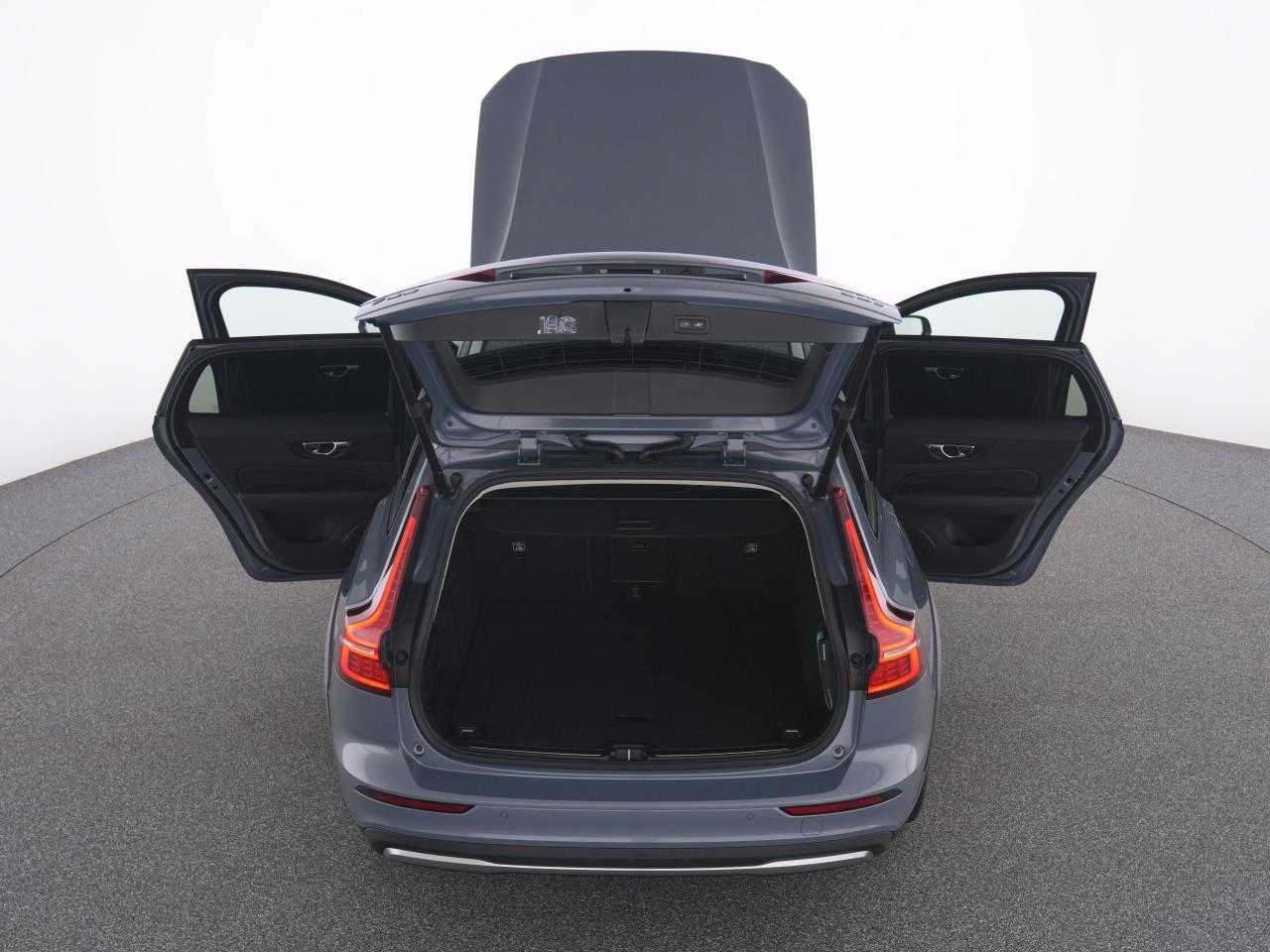 Volvo  CC