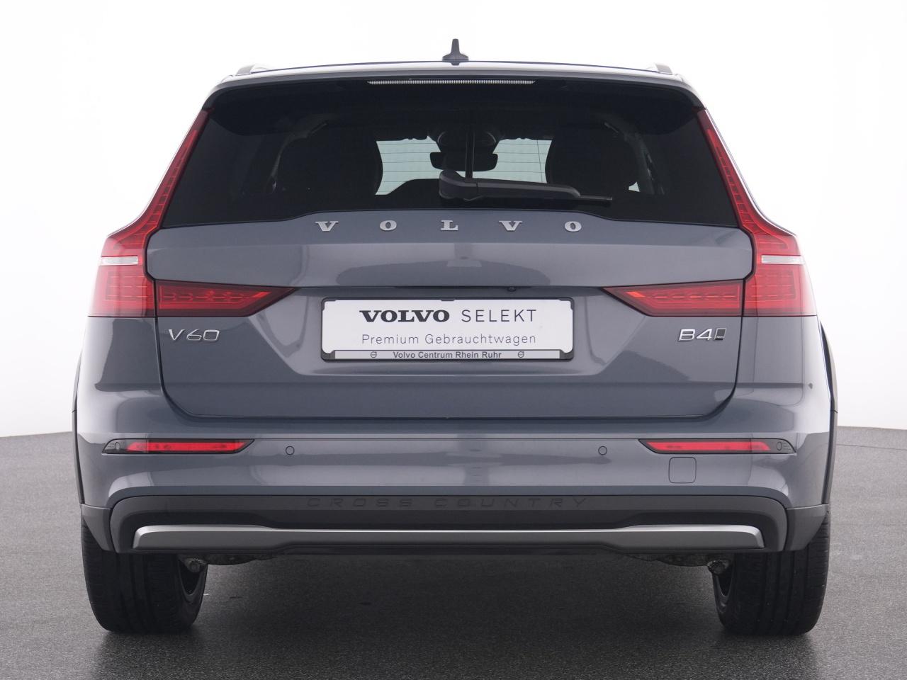 Volvo  CC
