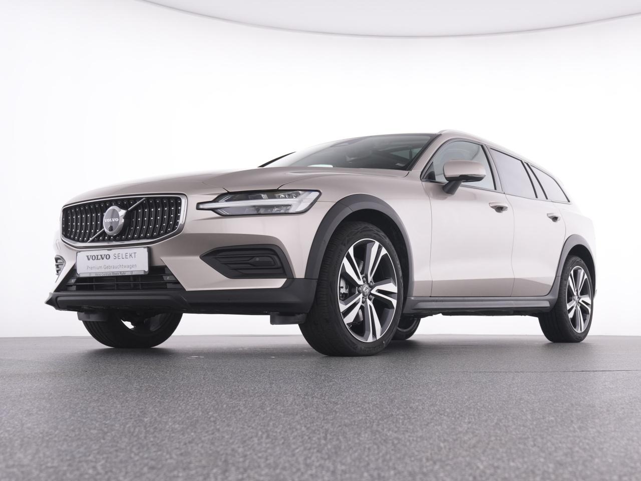 Volvo  CC