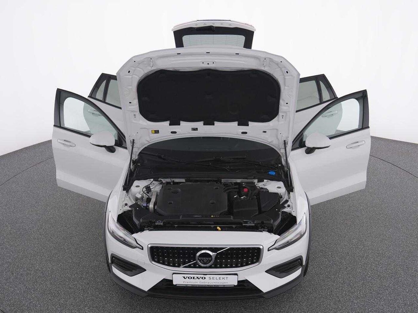 Volvo  CC