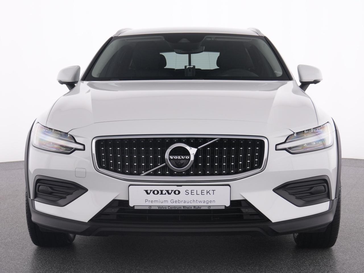 Volvo  CC