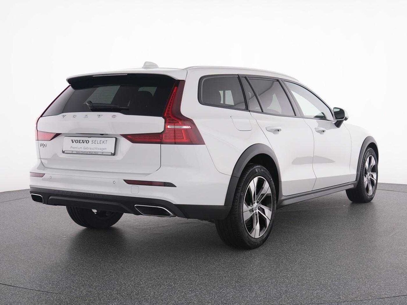 Volvo  CC