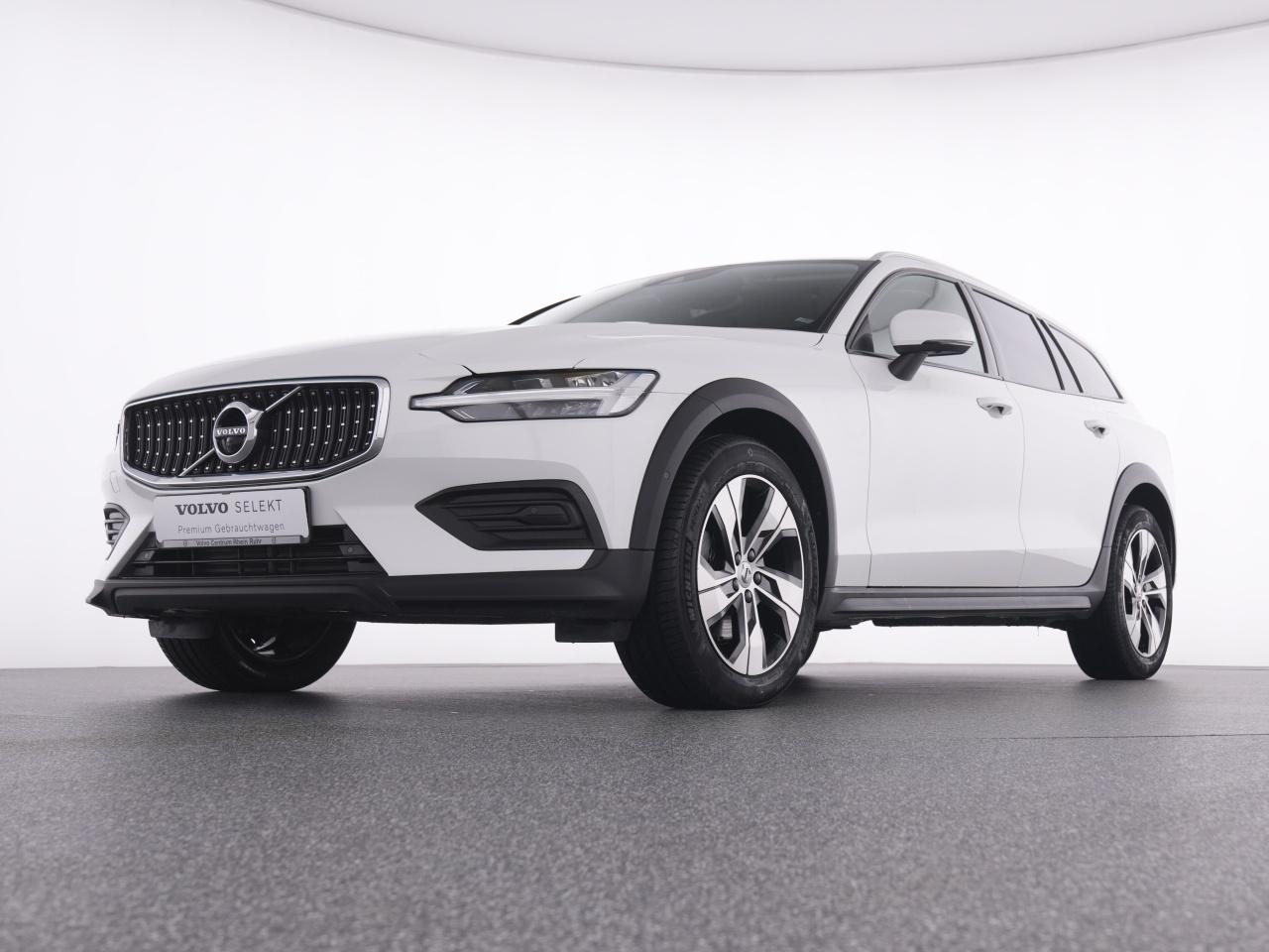 Volvo  CC
