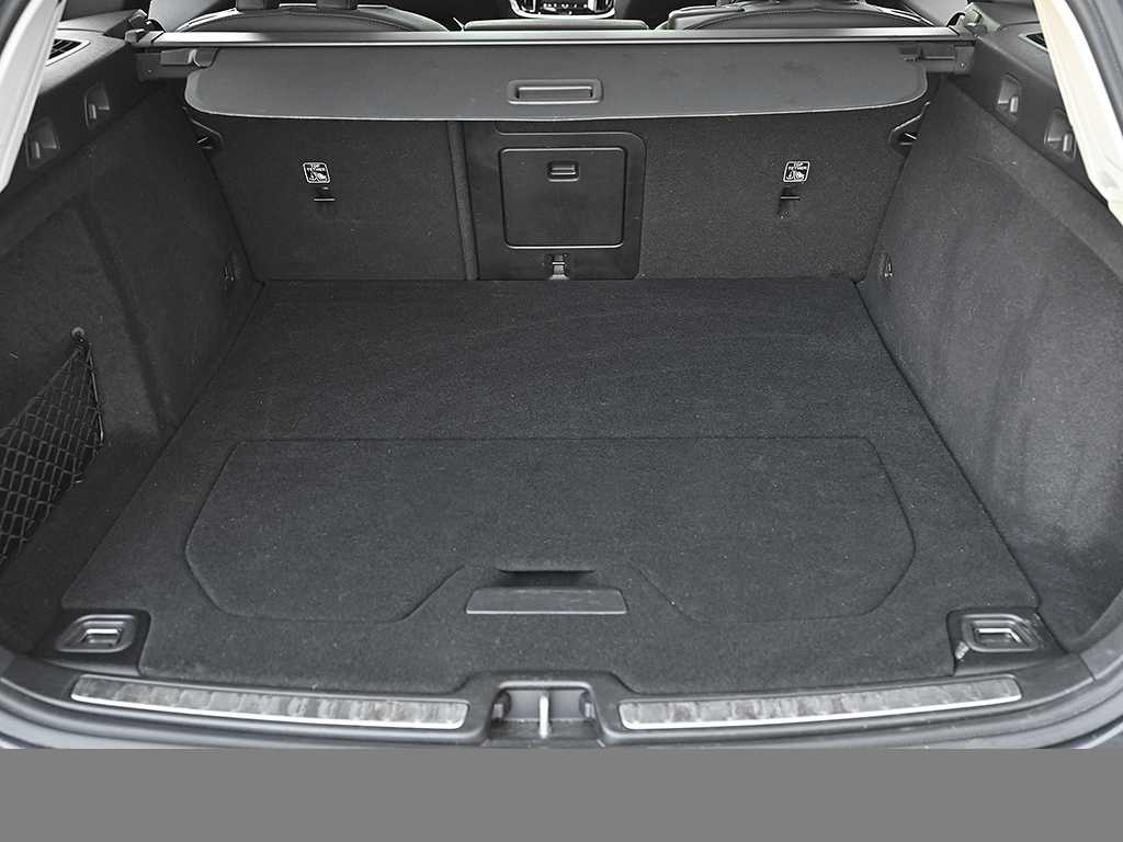 Volvo  CC