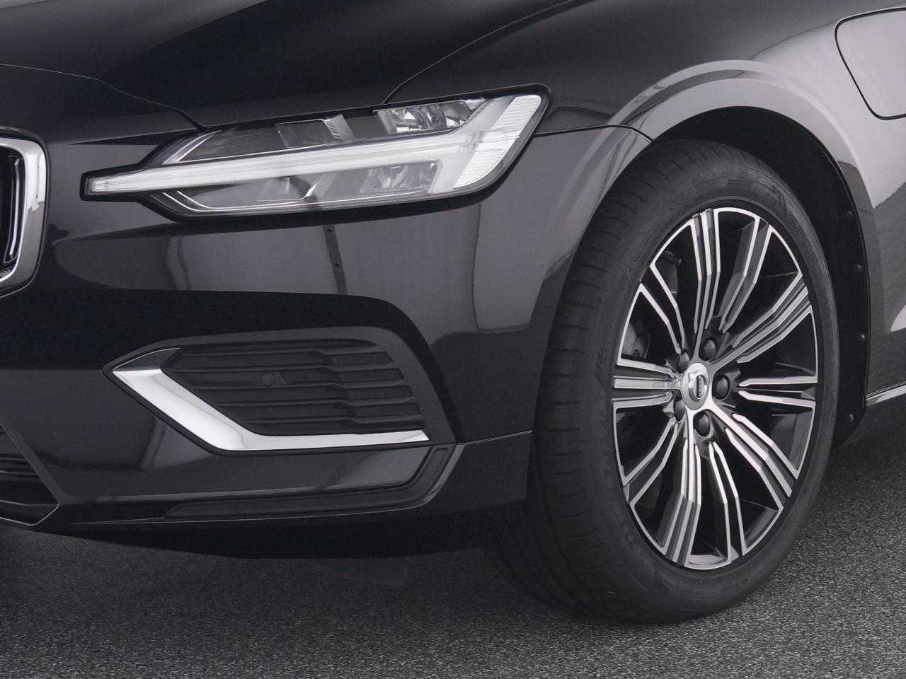 Volvo  V60