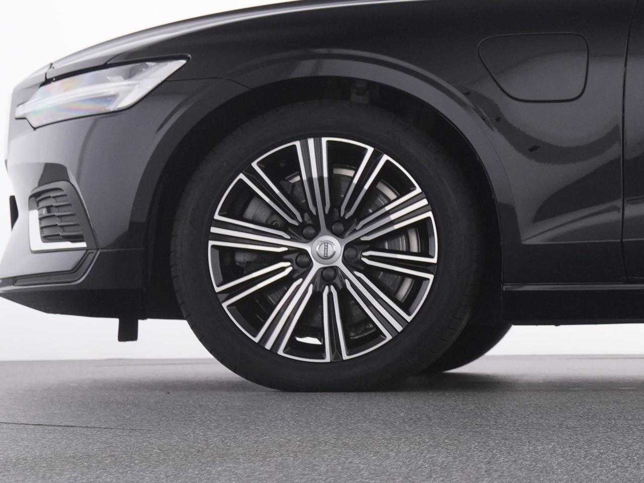 Volvo  V60