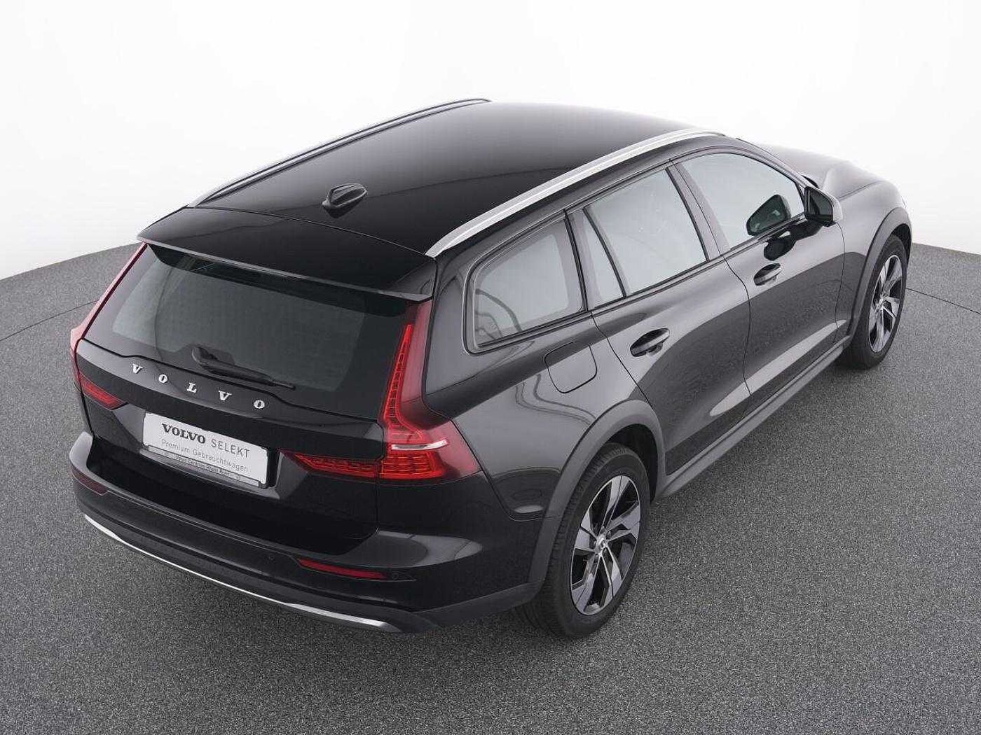 Volvo  CC