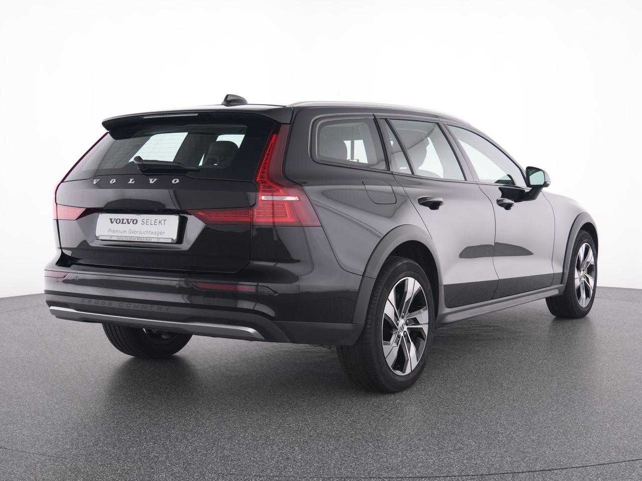 Volvo  CC