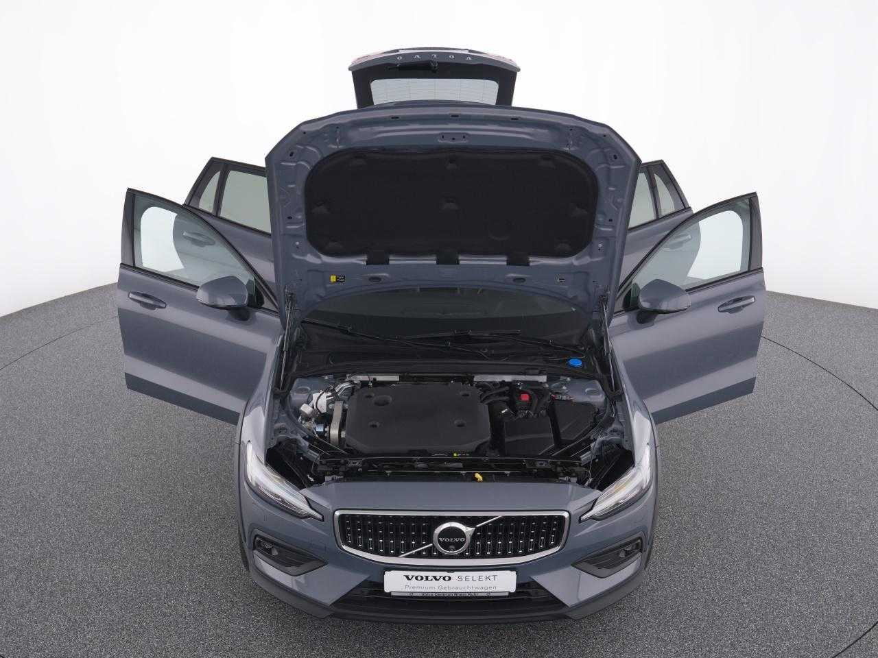 Volvo  CC