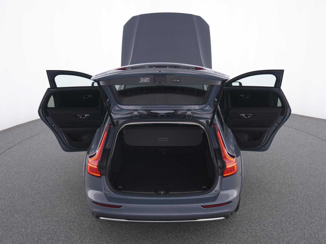 Volvo  CC