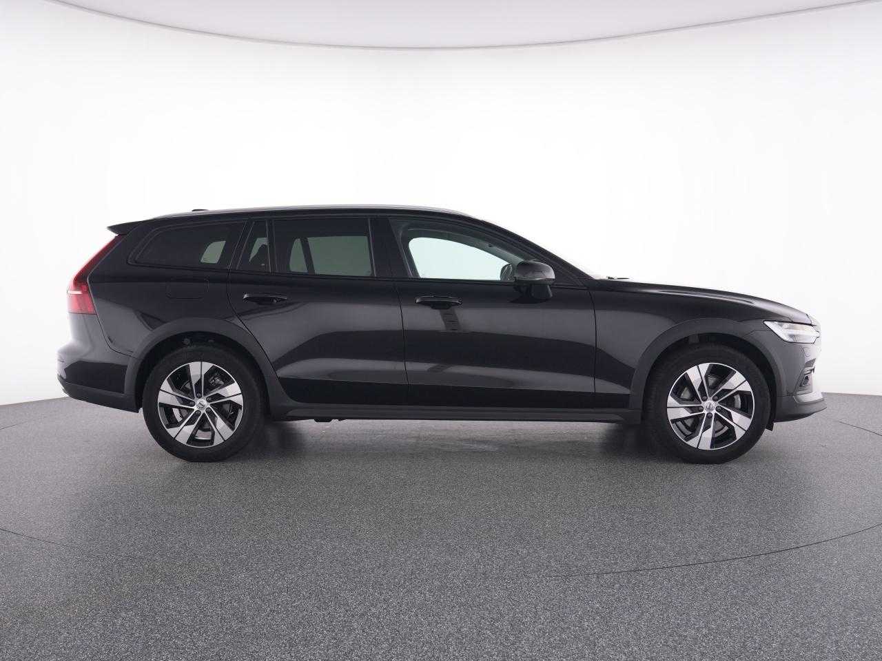 Volvo  CC