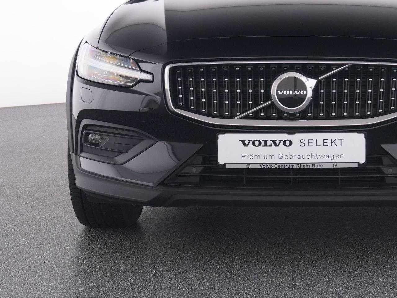 Volvo  CC