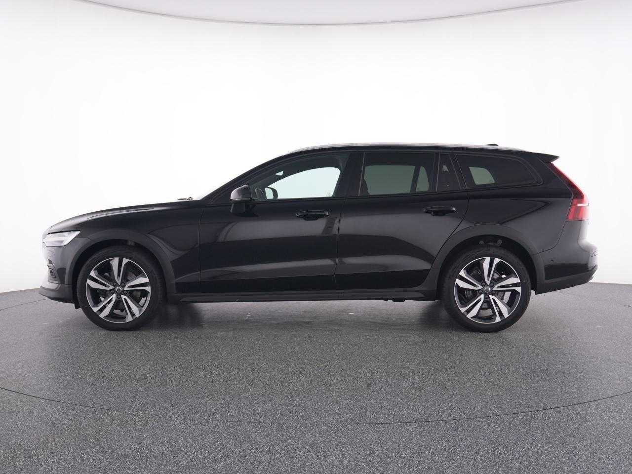 Volvo  CC