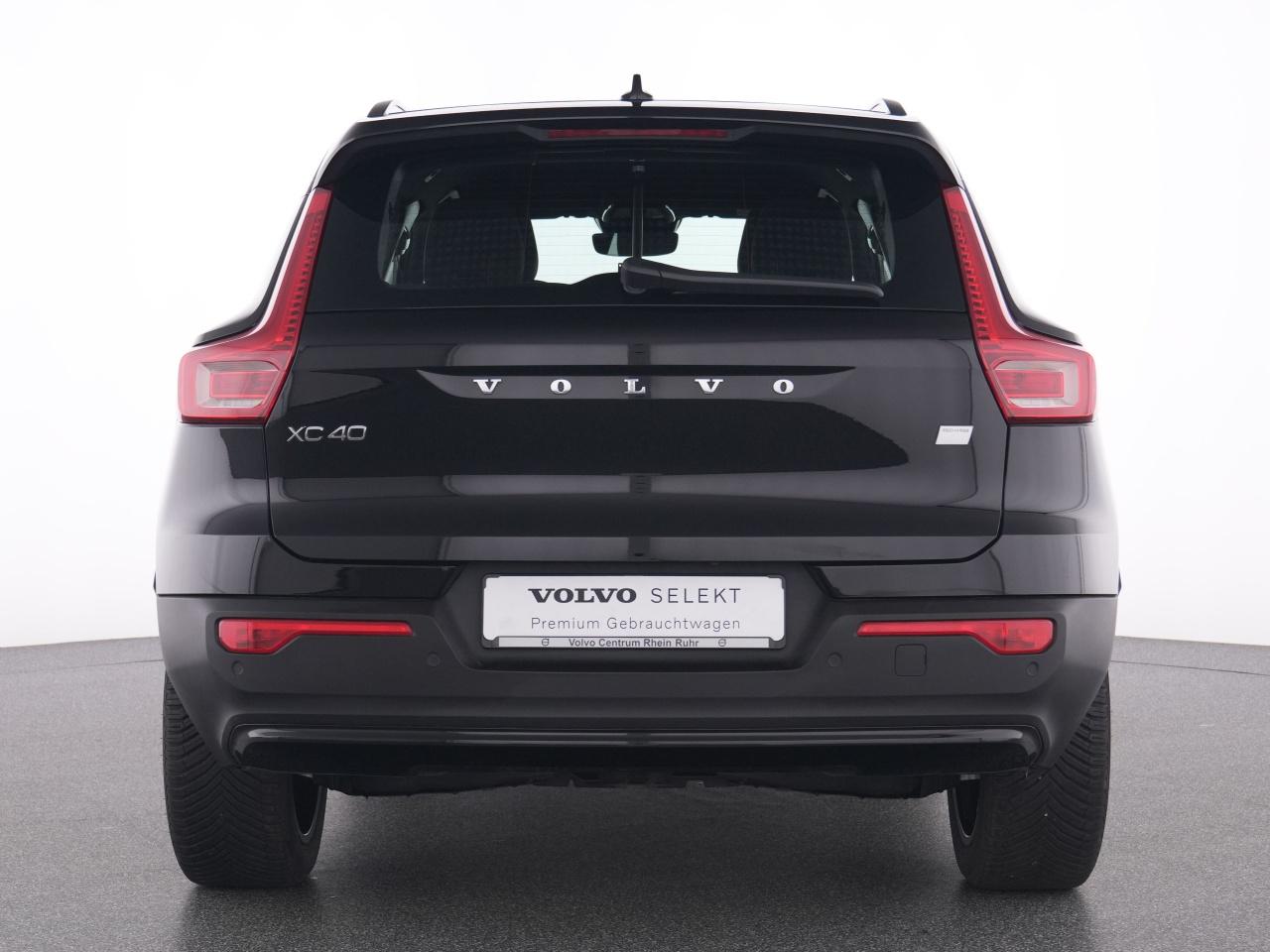 Volvo  XC 40