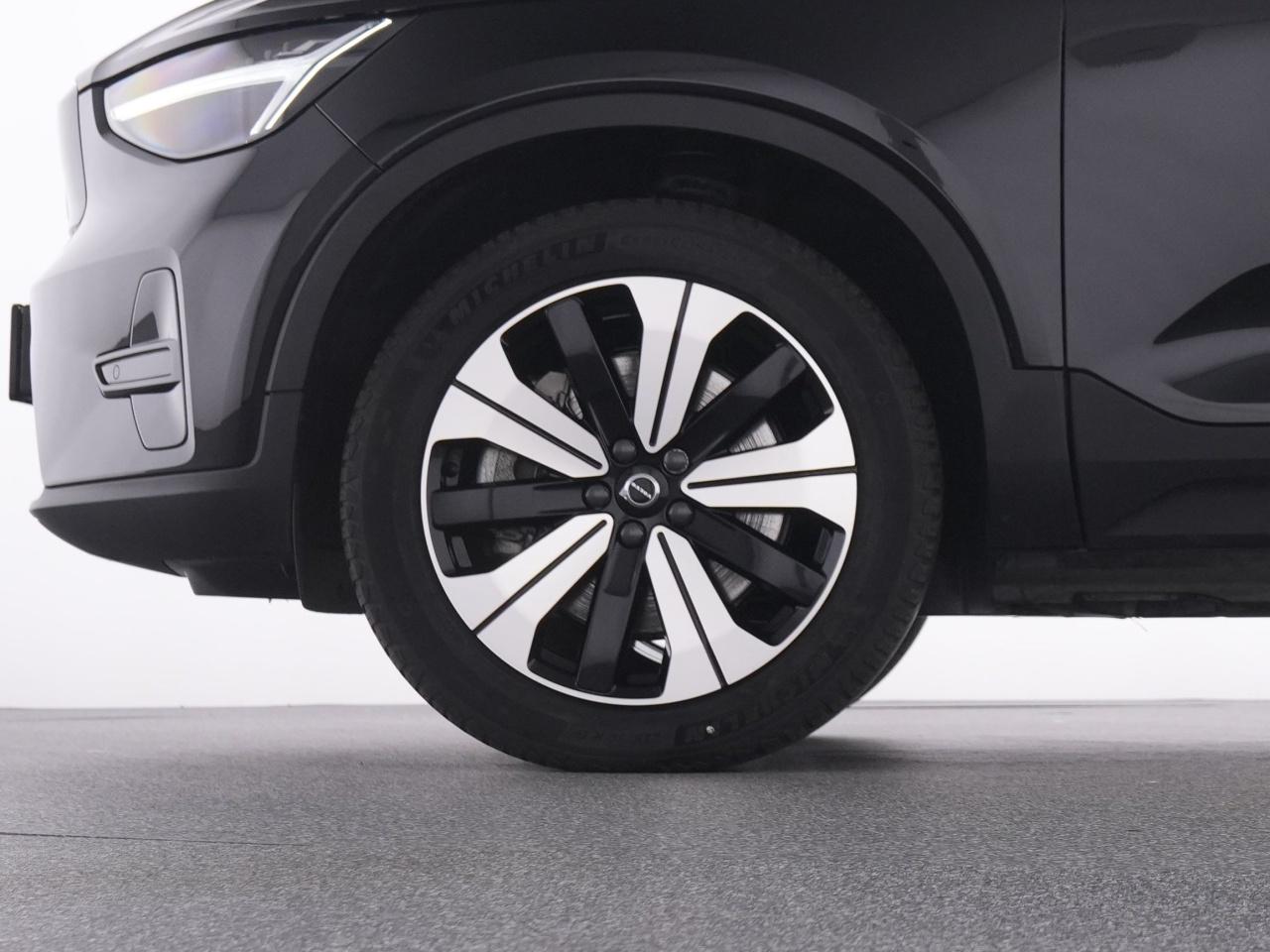 Volvo  XC 40