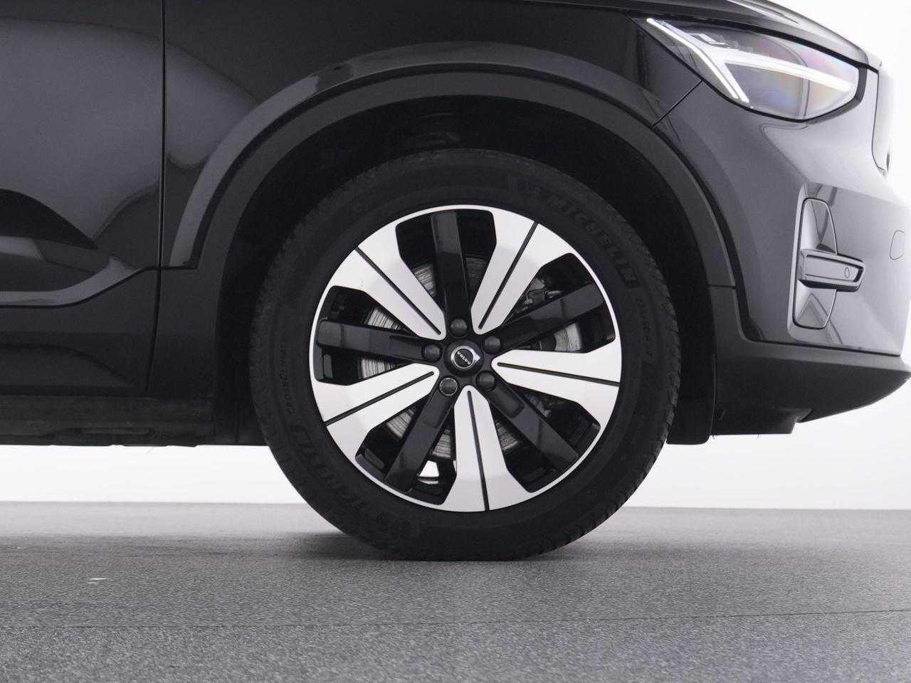 Volvo  XC 40