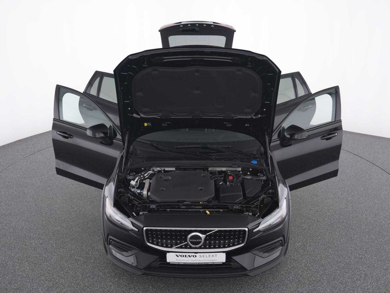 Volvo  CC